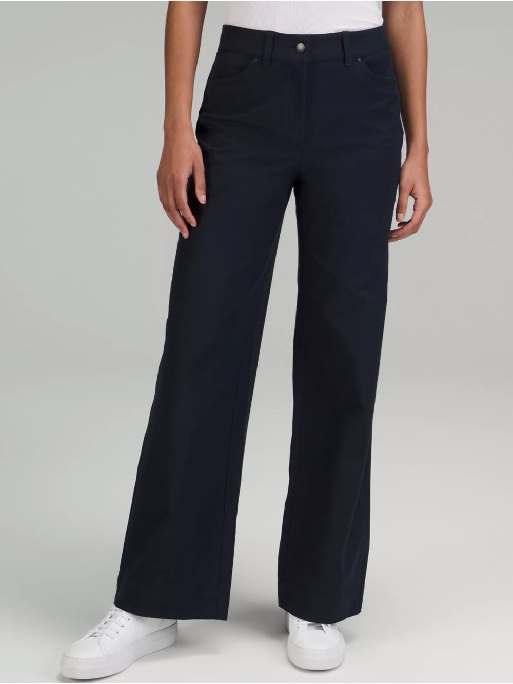 Lululemon City Sleek Wide Leg Pant - size 30 - black.